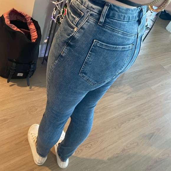 Express Skinny High Rise Ultra Hyper Stretch Size M 6/8/10 w Cute Pleats - Picture 5 of 5